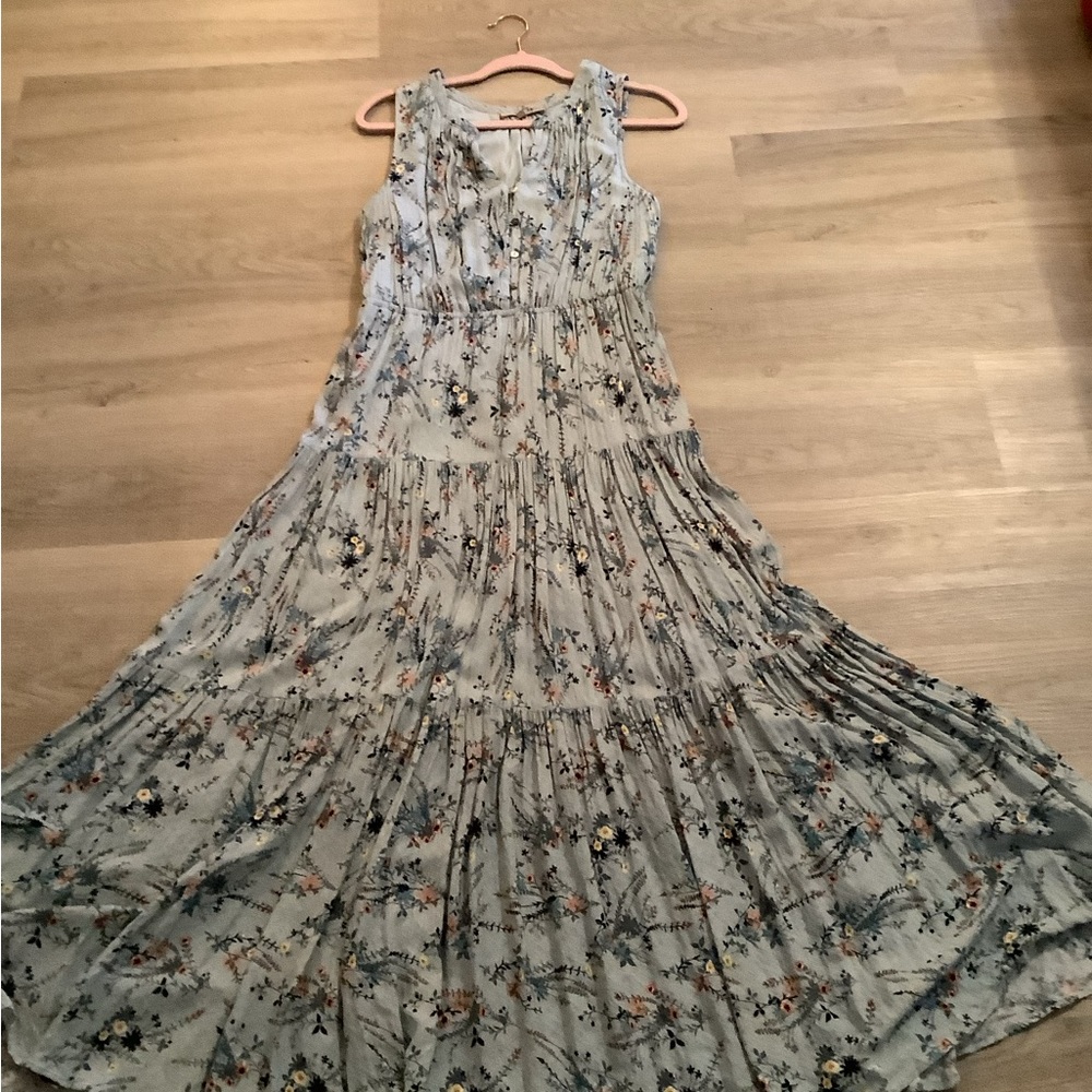 Beautiful blue midi dress